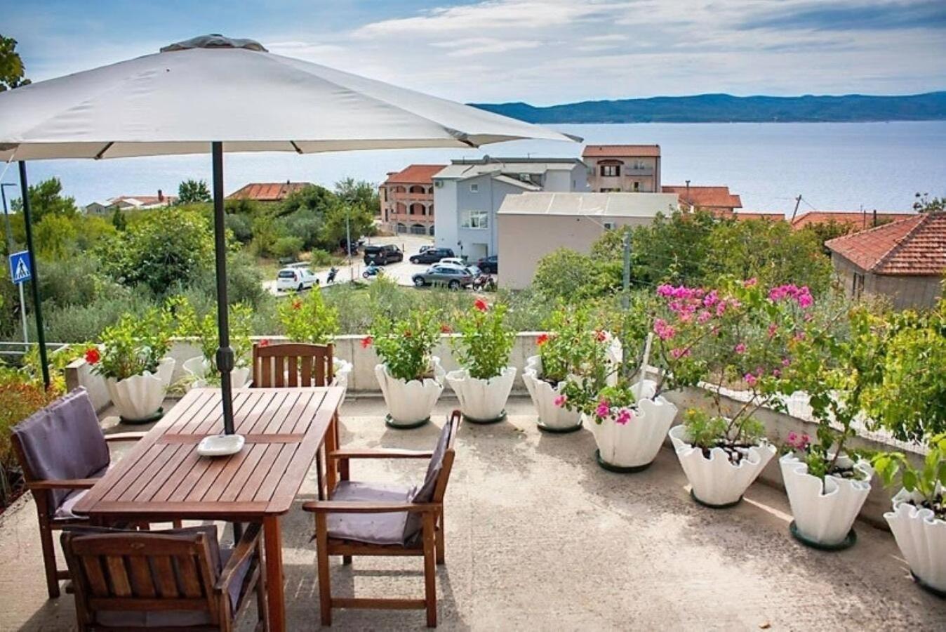 Apartment Ante Brela Exterior photo